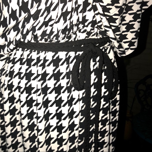 Roz & Ali Black & White Houndstooth Dress Sz 10 - Picture 5 of 8